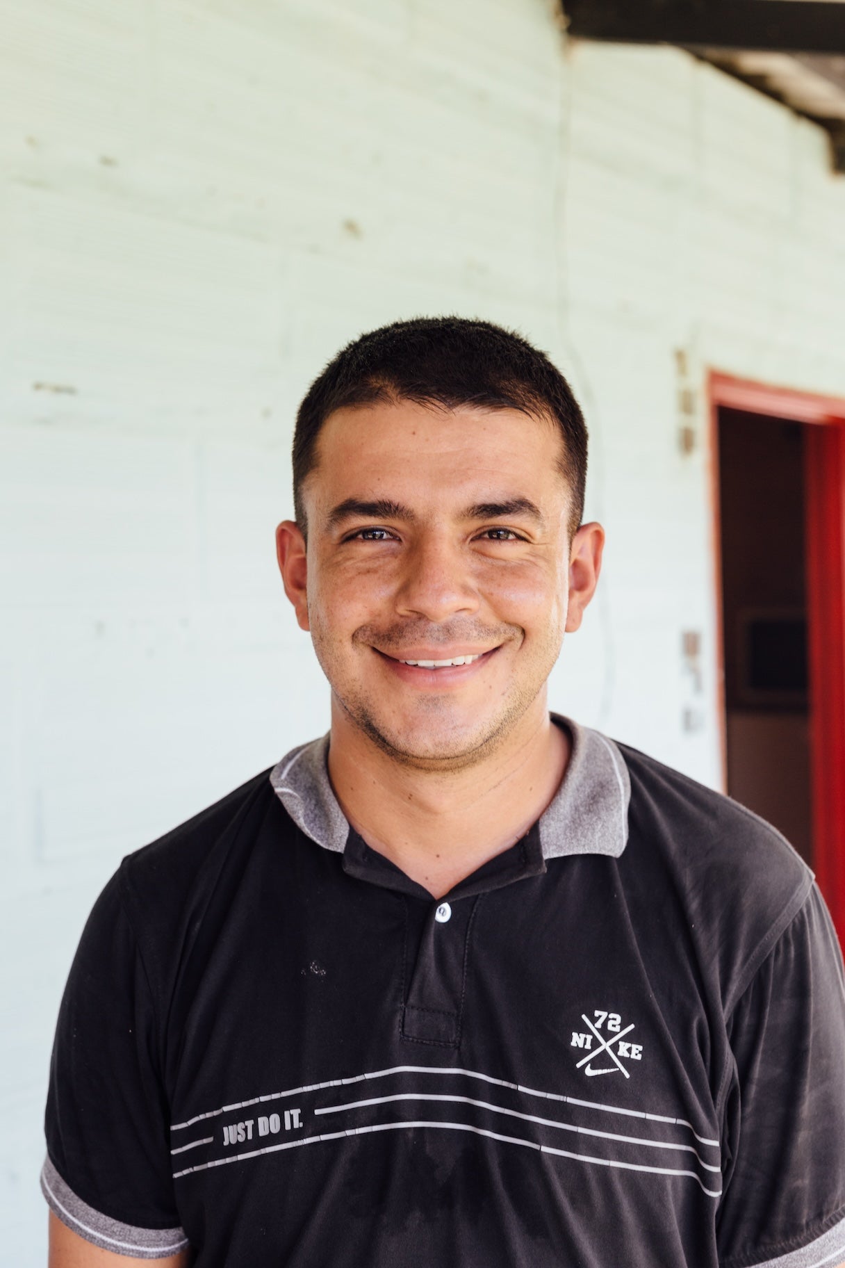 Andres Cardona headshot at his coffee farm